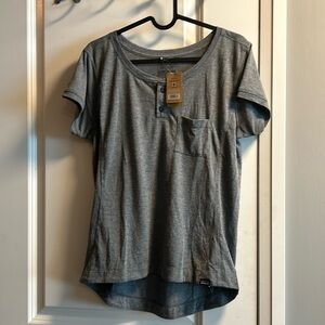 BNWT Capaline Cool Trail Tshirt